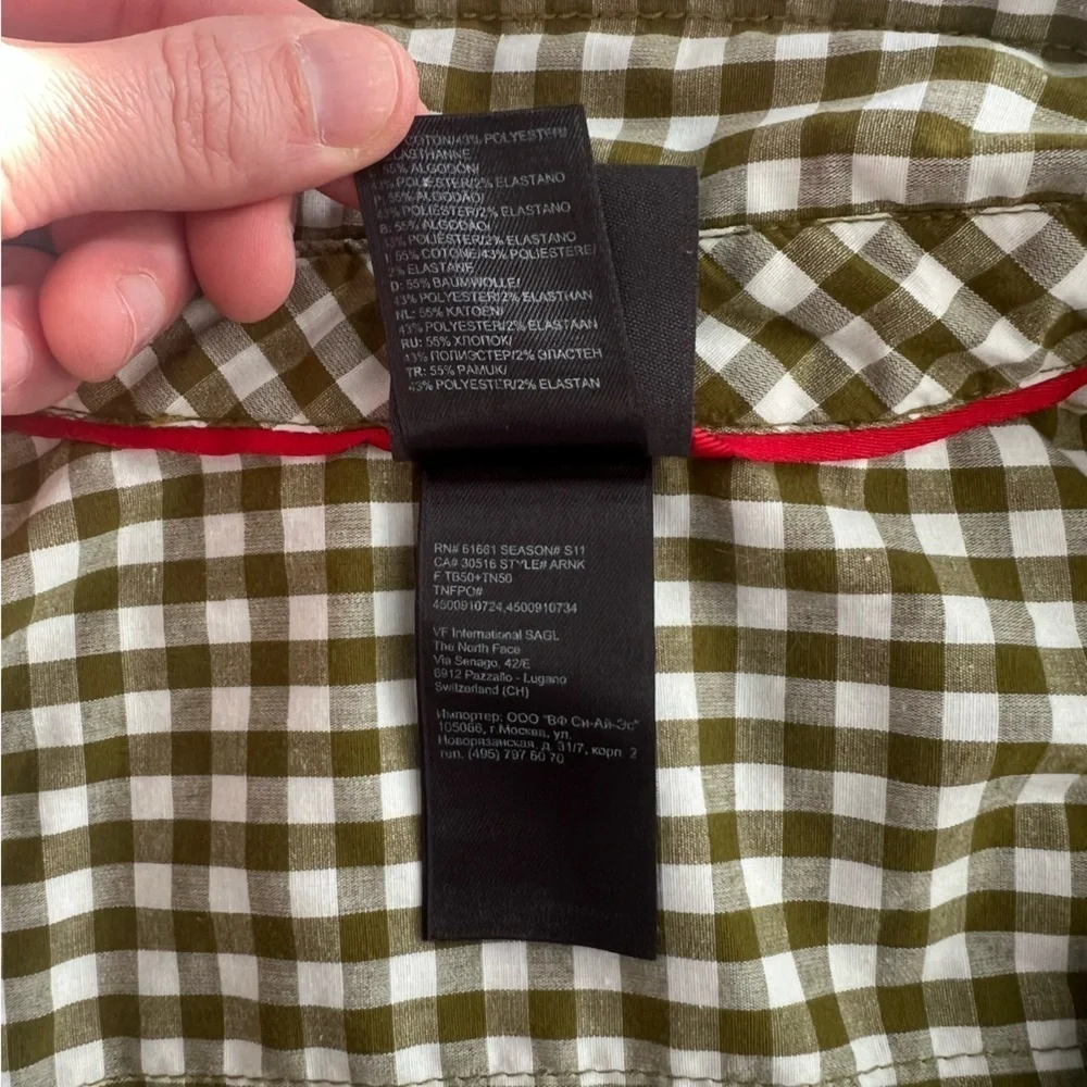 The North Face Men's Green Checkered Shirt Button Down Size Small